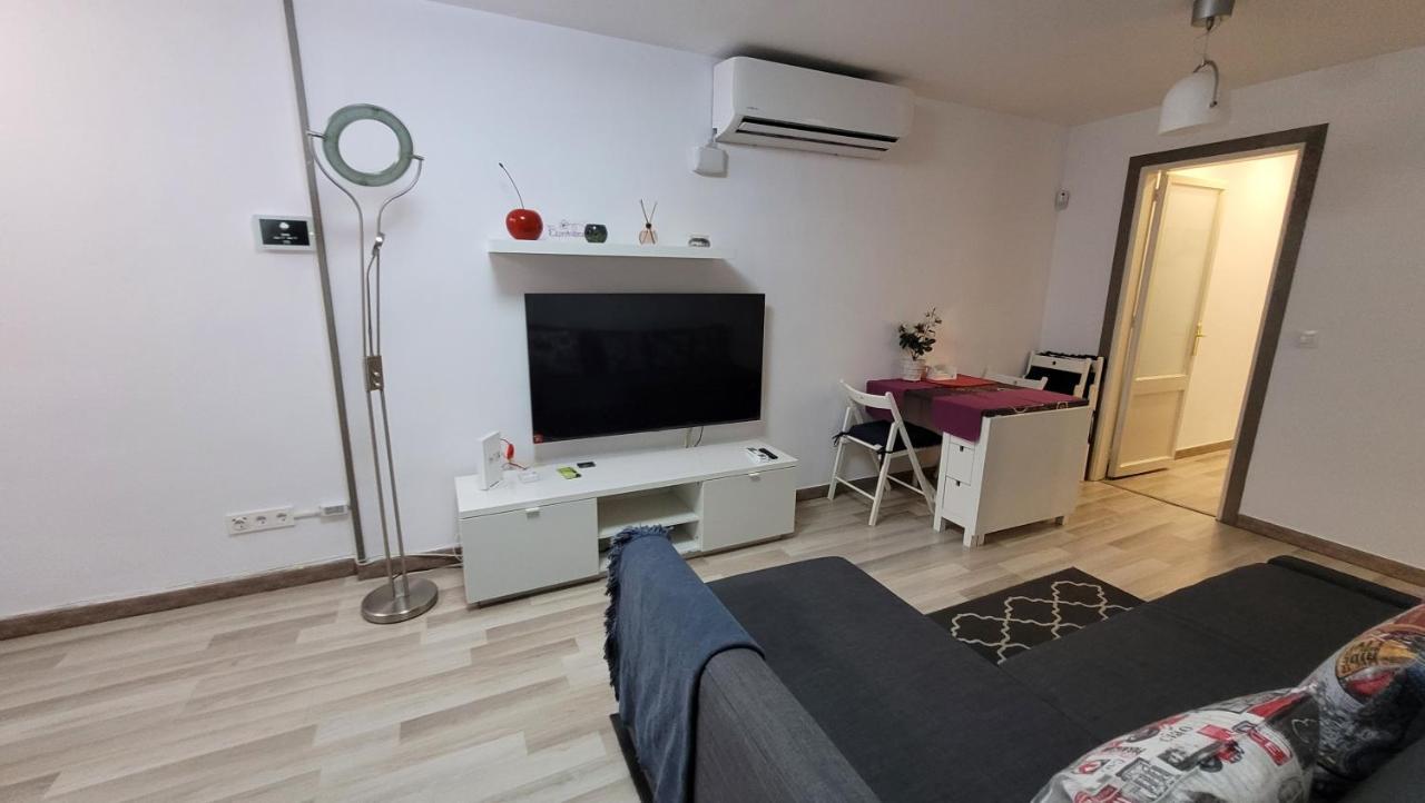 Apartaments B O D Collblanc L'Hospitalet de Llobregat Ngoại thất bức ảnh