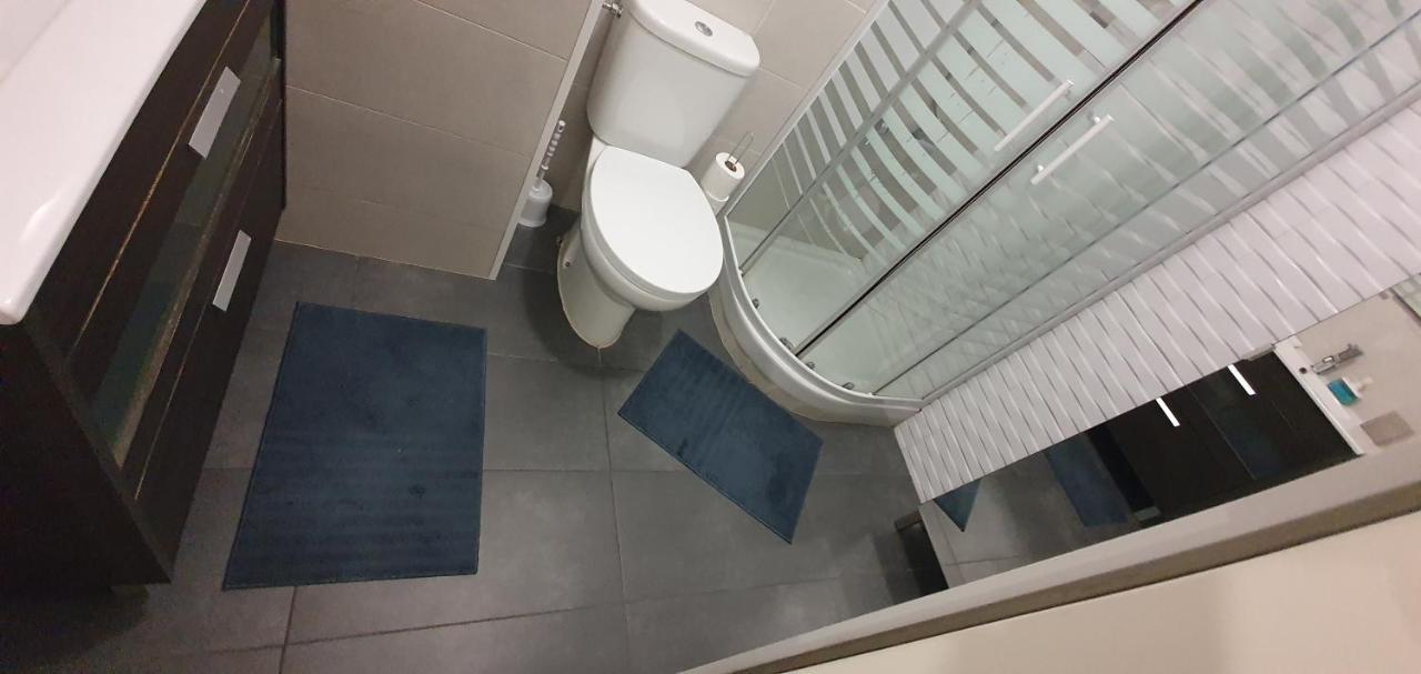 Apartaments B O D Collblanc L'Hospitalet de Llobregat Ngoại thất bức ảnh