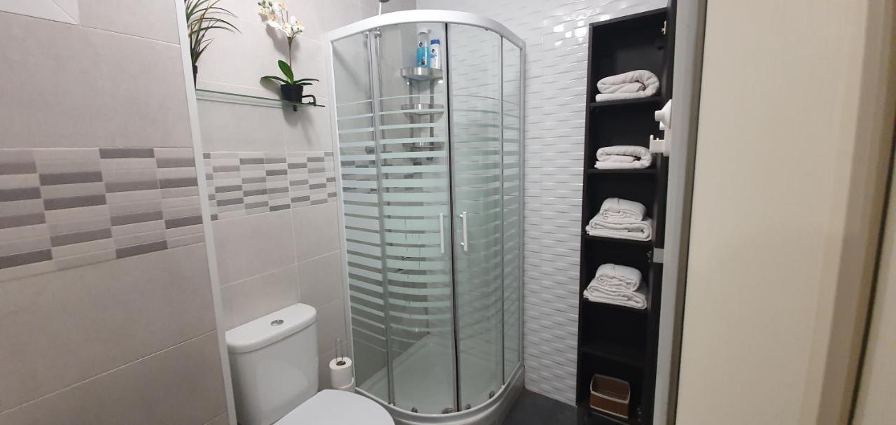 Apartaments B O D Collblanc L'Hospitalet de Llobregat Ngoại thất bức ảnh